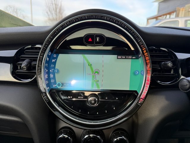2023 MINI Electric Hatch - Photo 6