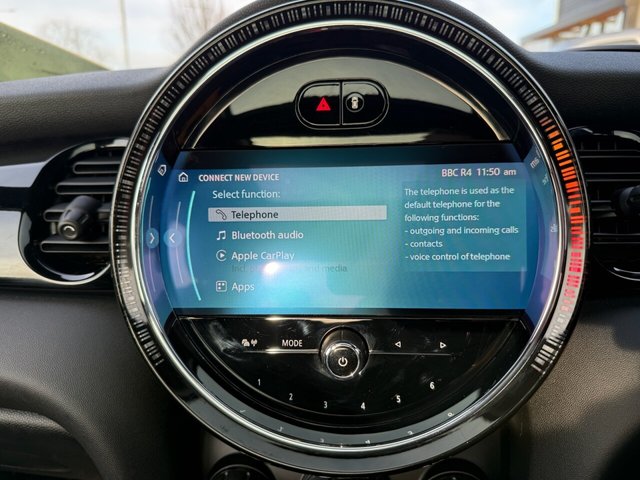 2023 MINI Electric Hatch - Photo 9