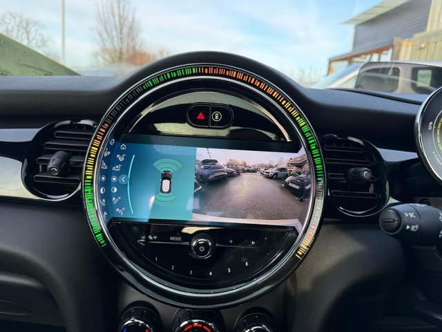 2023 MINI Electric Hatch - Photo 5