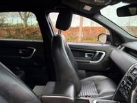 USED 2019 19 LAND ROVER DISCOVERY SPORT 2.0 TD4 Landmark SUV 5dr Diesel Auto 4WD Euro 6 (s/s) (180 ps) A STUNNING ADDITION TO OUR HUGE SELECTION OF DISCOVERY SPORTS+FINISHED IN MASSIVELY POPULAR WHITE PAINT+4 WHEEL DRIVE+7 SEATER+JUST 1 PREVIOUS OWNER+SERVICE HISTORY+DIESEL+AUTOMATIC+PRIVACY GLASS+FULL LEATHER INTERIOR+FULL PANORAMIC GLASS ROOF+SATELLITE NAVIGATION+PARK ASSIST+CLIMATE CONTROL+19 INCH ALLOY WHEELS+1 FULL YEARS MOT PRIOR TO COLLECTION+CALL NOW TO SPEAK WITH ONE OF OUR EXPERIENCED SALES ADVISORS AND ARRANGE A VIEWING+DONT MISS OUT ON THIS EXCEPTIONAL VEHICLE!!!!!!!!!!!!!!!!!!!!!!!!!
