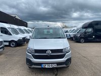 USED 2020 70 VOLKSWAGEN TRANSPORTER 2.0 TDI T32 LWB HIGHLINE 150BHP KOMBI DOUBLE CAB DSG AUTO FWD. AC. SENSORS. FINANCE. PX. 1 OWNER. KOMBI VAN. 5 SEATER. AC. FINANCE. PX.