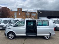 USED 2020 70 VOLKSWAGEN TRANSPORTER 2.0 TDI T32 LWB HIGHLINE 150BHP KOMBI DOUBLE CAB DSG AUTO FWD. AC. SENSORS. FINANCE. PX. 1 OWNER. KOMBI VAN. 5 SEATER. AC. FINANCE. PX.