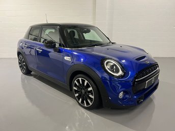 2019 MINI HATCH