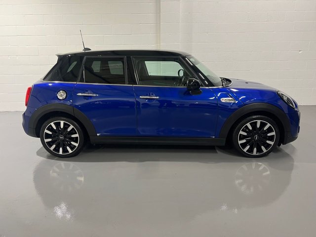View our MINI HATCH