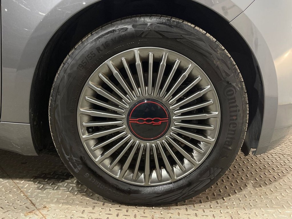 USED 2023 K FIAT 500E 42kWh RED Hatchback 3dr Electric Auto (118 ps) BLUETOOTH