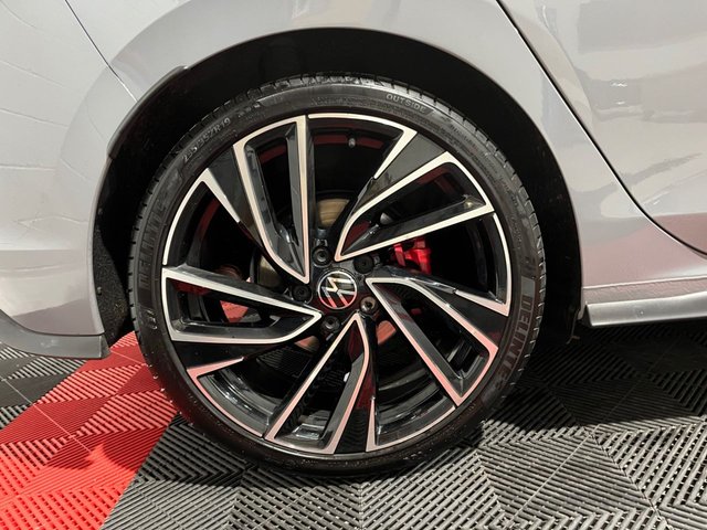 2024 VOLKSWAGEN GOLF 2.0 TDI GTD Hatchback 5dr Diesel DSG Euro 6 (s/s) (200 ps) - Photo 12