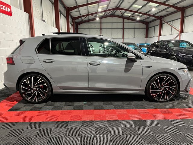 2024 VOLKSWAGEN GOLF 2.0 TDI GTD Hatchback 5dr Diesel DSG Euro 6 (s/s) (200 ps) - Photo 9