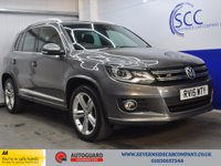 USED 2015 15 VOLKSWAGEN TIGUAN 2.0 TDI BlueMotion Tech R-Line SUV 5dr Diesel Manual 4WD Euro 5 (s/s) (Nav) (140 ps) Front And Rear Parking Sensors, Satellite Navigation, DAB Radio
