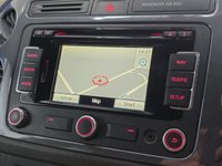 USED 2015 15 VOLKSWAGEN TIGUAN 2.0 TDI BlueMotion Tech R-Line SUV 5dr Diesel Manual 4WD Euro 5 (s/s) (Nav) (140 ps) Front And Rear Parking Sensors, Satellite Navigation, DAB Radio