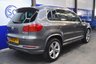 USED 2015 15 VOLKSWAGEN TIGUAN 2.0 TDI BlueMotion Tech R-Line SUV 5dr Diesel Manual 4WD Euro 5 (s/s) (Nav) (140 ps) Front And Rear Parking Sensors, Satellite Navigation, DAB Radio