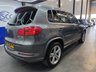 USED 2015 15 VOLKSWAGEN TIGUAN 2.0 TDI BlueMotion Tech R-Line SUV 5dr Diesel Manual 4WD Euro 5 (s/s) (Nav) (140 ps) Front And Rear Parking Sensors, Satellite Navigation, DAB Radio