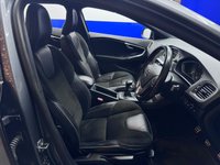 USED 2017 VOLVO V40 2.0 D2 R-Design Hatchback 5dr Diesel Manual Euro 6 (s/s) (120 ps) Cruise Control - &pound;20 Road Tax - Rear Parking Sensors