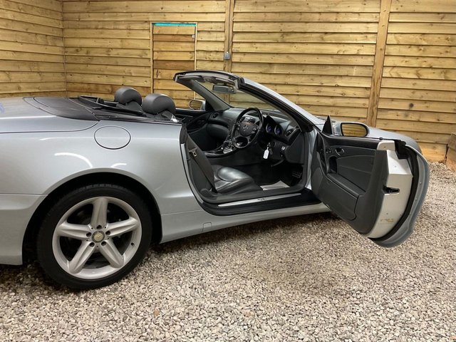 2004 MERCEDES-BENZ SL (2004) - Photo 10