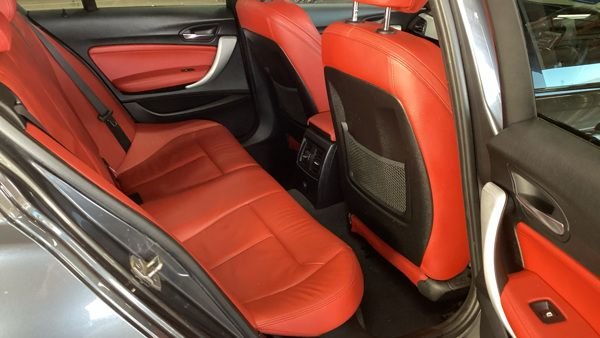 2017 BMW 1 SERIES - Photo 7