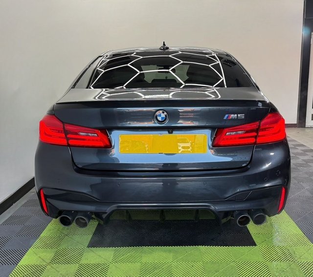 2018 BMW M5 - Photo 5