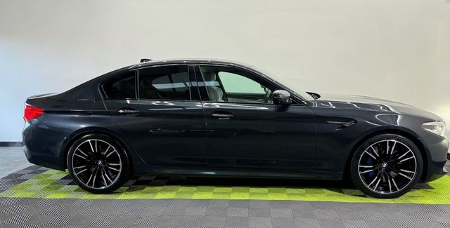 2018 BMW M5 - Photo 8