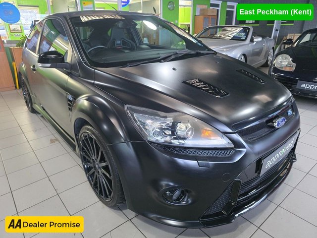 View our Ford Focus range