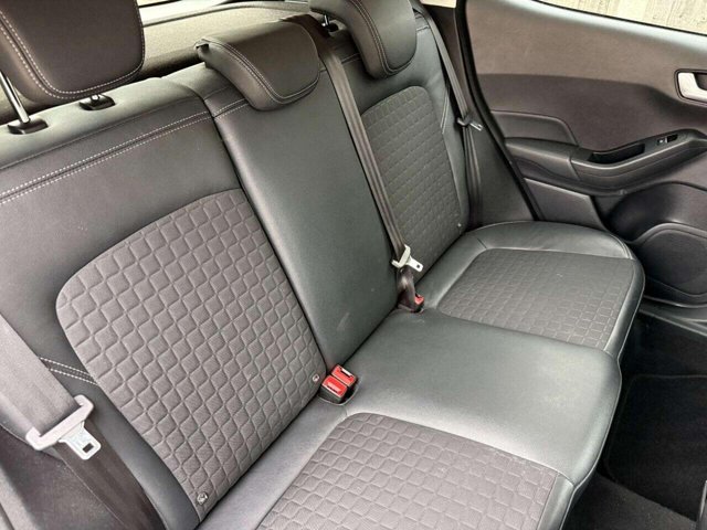 2018 Ford Fiesta - Photo 10