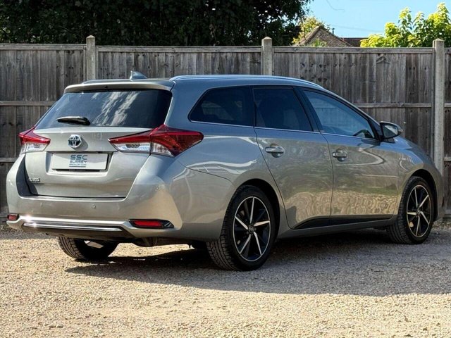 2018 Toyota Auris - Photo 3