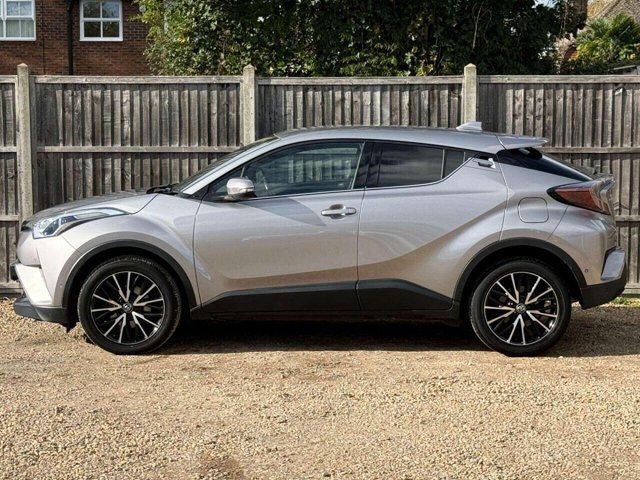 2018 Toyota C-HR - Photo 9