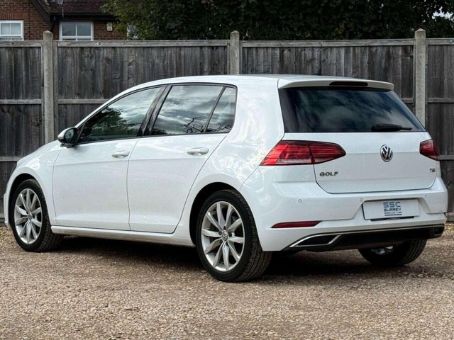 2017 Volkswagen Golf - Photo 4