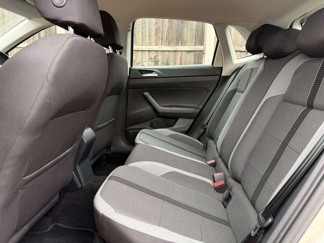 2018 Volkswagen Polo - Photo 9