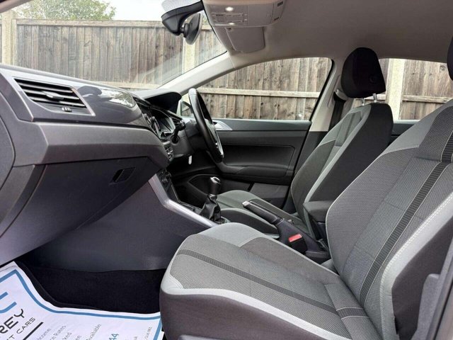 2018 Volkswagen Polo - Photo 6