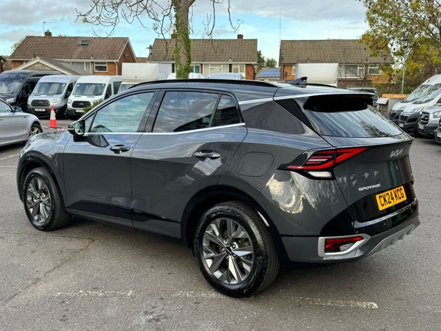 2024 KIA SPORTAGE 1.6 h T-GDi GT-Line SUV 5dr Petrol Hybrid Auto Euro 6 (s/s) (207 bhp) - Photo 4