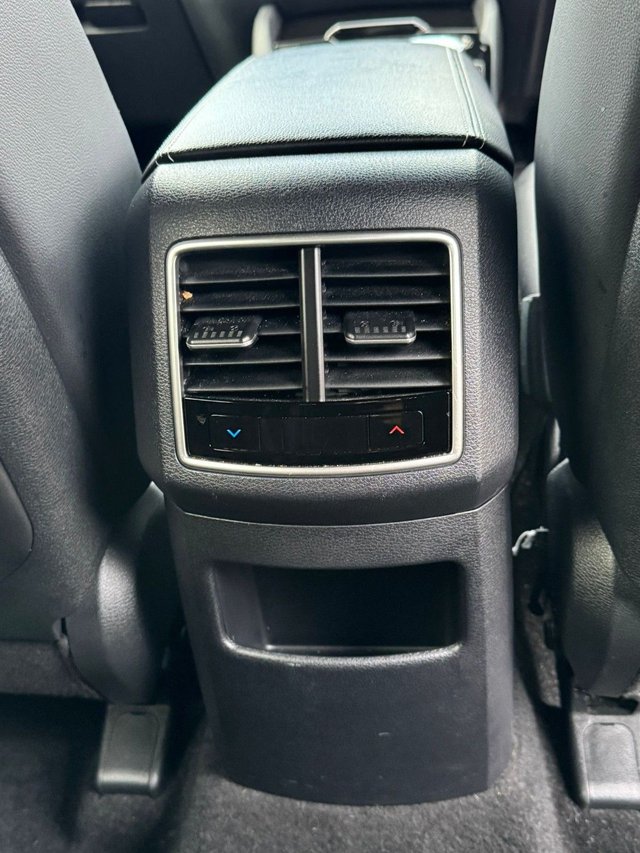 2024 KIA SPORTAGE 1.6 h T-GDi GT-Line SUV 5dr Petrol Hybrid Auto Euro 6 (s/s) (207 bhp) - Photo 11