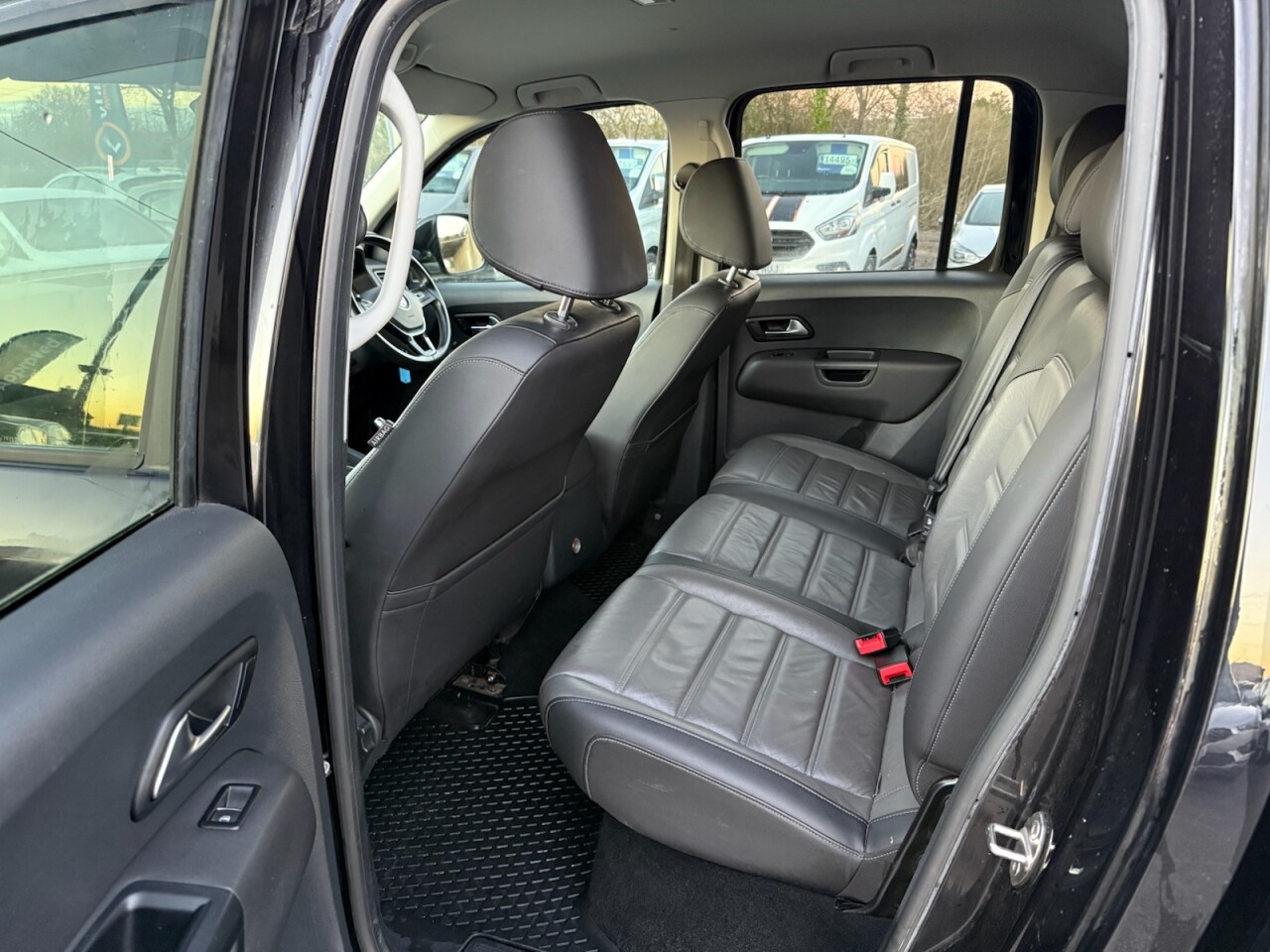 2019 68 VOLKSWAGEN AMAROK