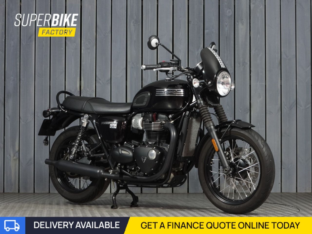 TRIUMPH BONNEVILLE T100