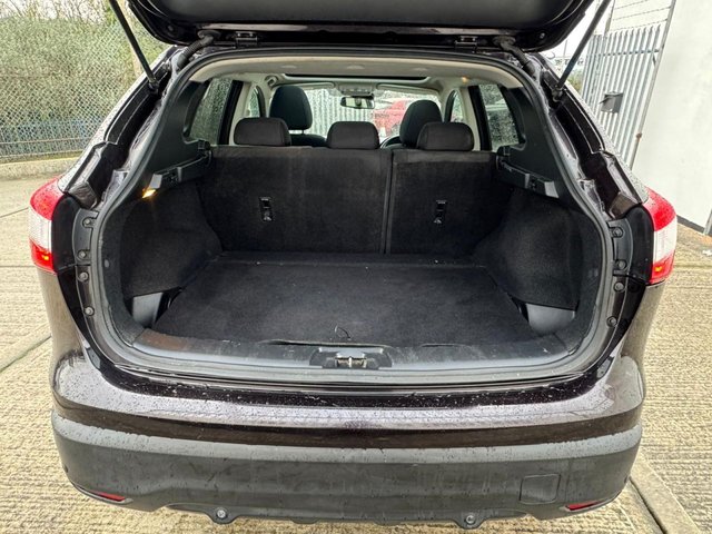 2015 Nissan Qashqai 1.5L Acenta+ 5dr - Photo 7