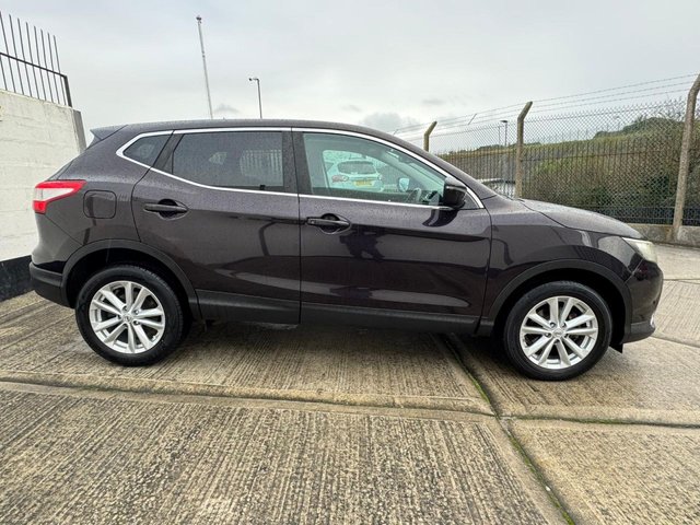 2015 Nissan Qashqai 1.5L Acenta+ 5dr - Photo 11