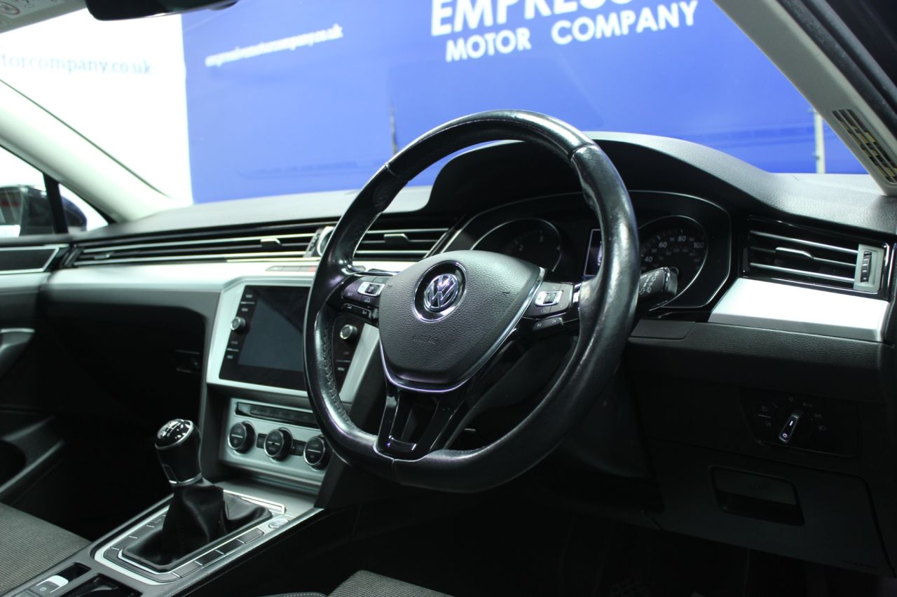 2018 18 VOLKSWAGEN PASSAT