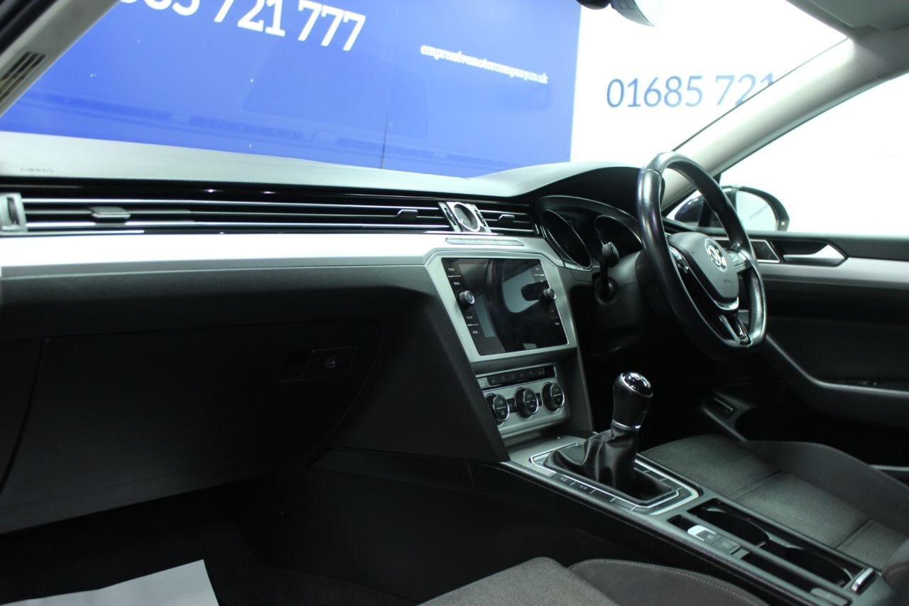 2018 18 VOLKSWAGEN PASSAT
