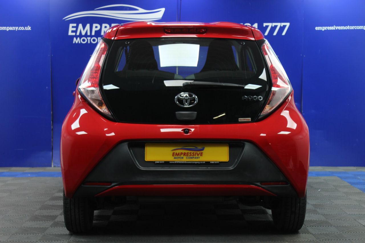 2017 17 TOYOTA AYGO
