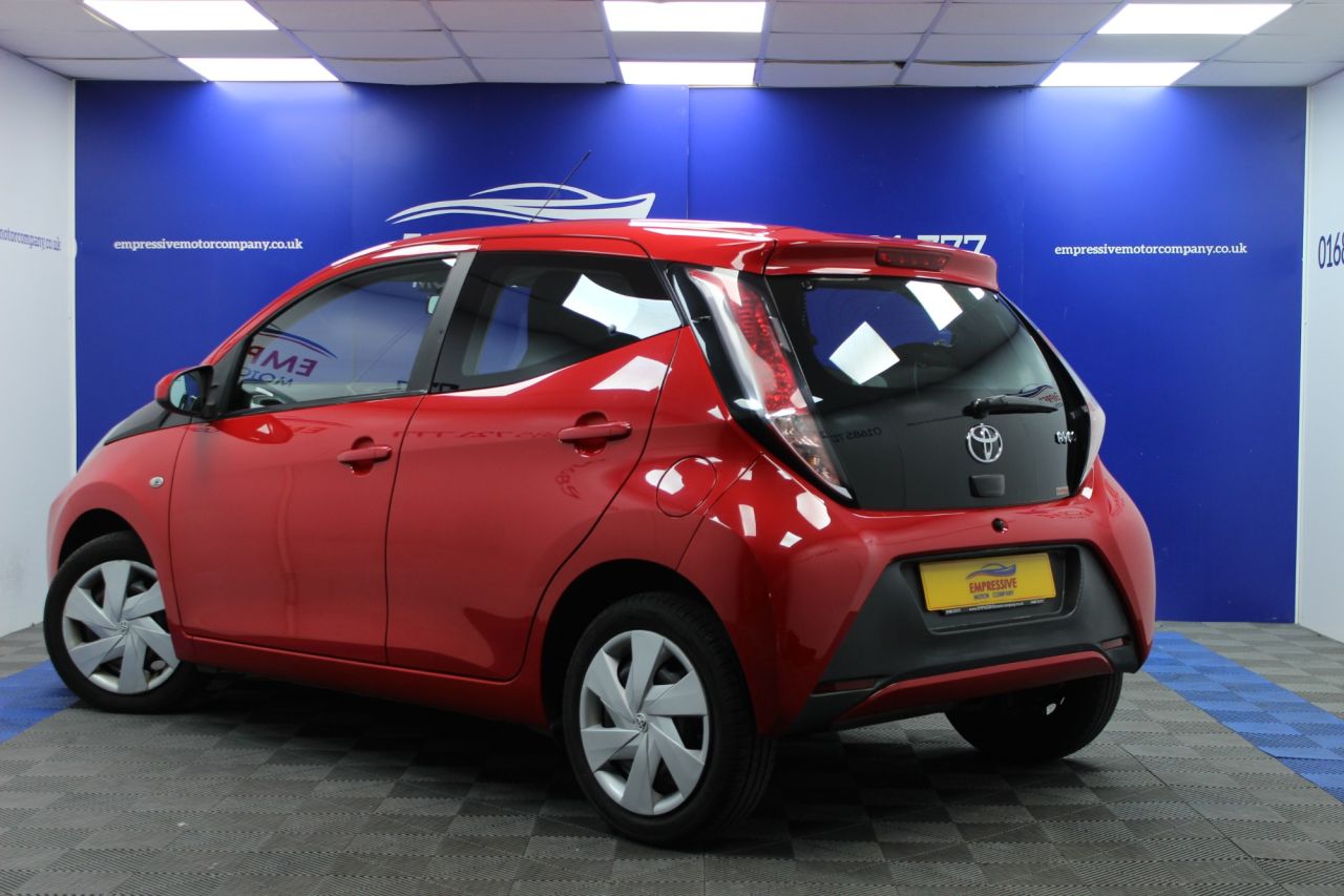 2017 17 TOYOTA AYGO