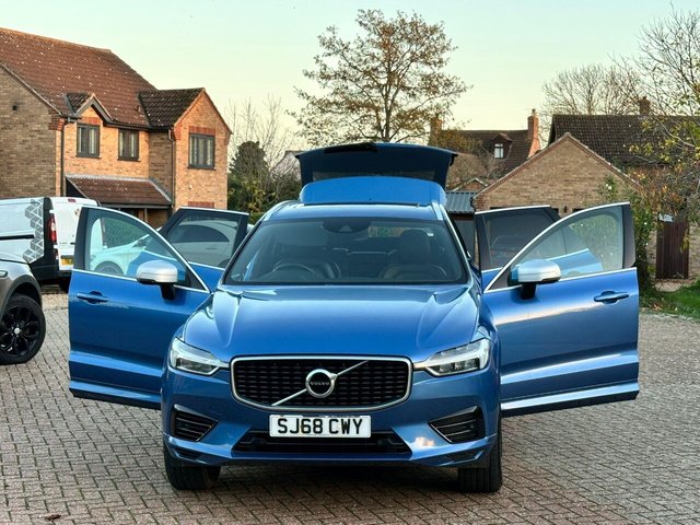 2018 VOLVO XC60 - Photo 7