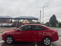 USED 2014 64 SKODA RAPID 1.6 TDI SE Hatchback 5dr Diesel DSG Euro 5 (90 ps) 2 X KEYS NEW MOT