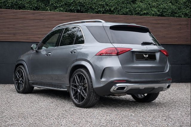 2022 MERCEDES-BENZ GLE 2022 3.0 GLE400d AMG Line (Premium) SUV 5dr Diesel G-Tronic 4MATIC Euro 6 (s/s) (7 Seat) (330 ps) - Photo 11