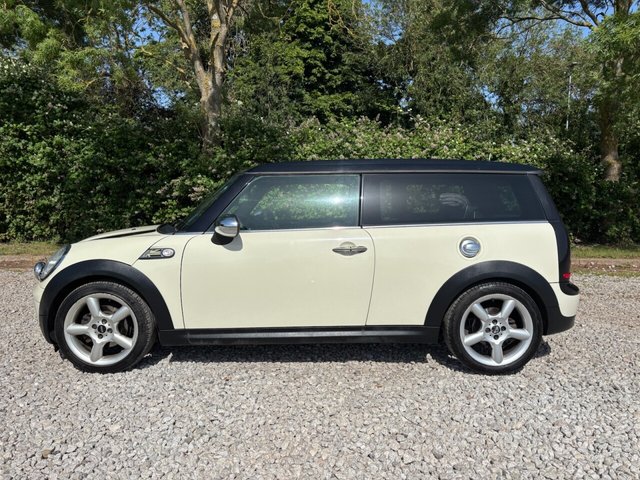 View our MINI CLUBMAN