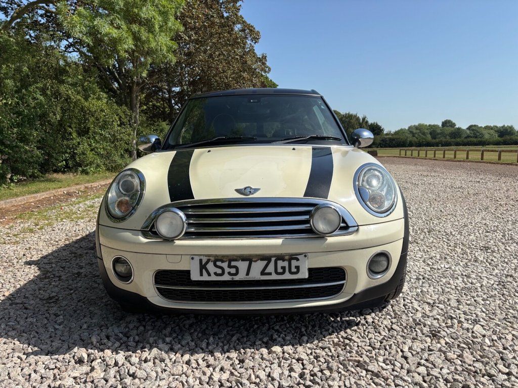 USED 2008 57 MINI CLUBMAN 1.6 Cooper D Estate 5dr Diesel Manual Euro 4 (110 ps) 