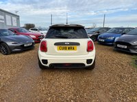 USED 2018 18 MINI HATCH 1.5 One 1499 GT Hatchback 3dr Petrol Manual Euro 6 (s/s) (102 ps) 