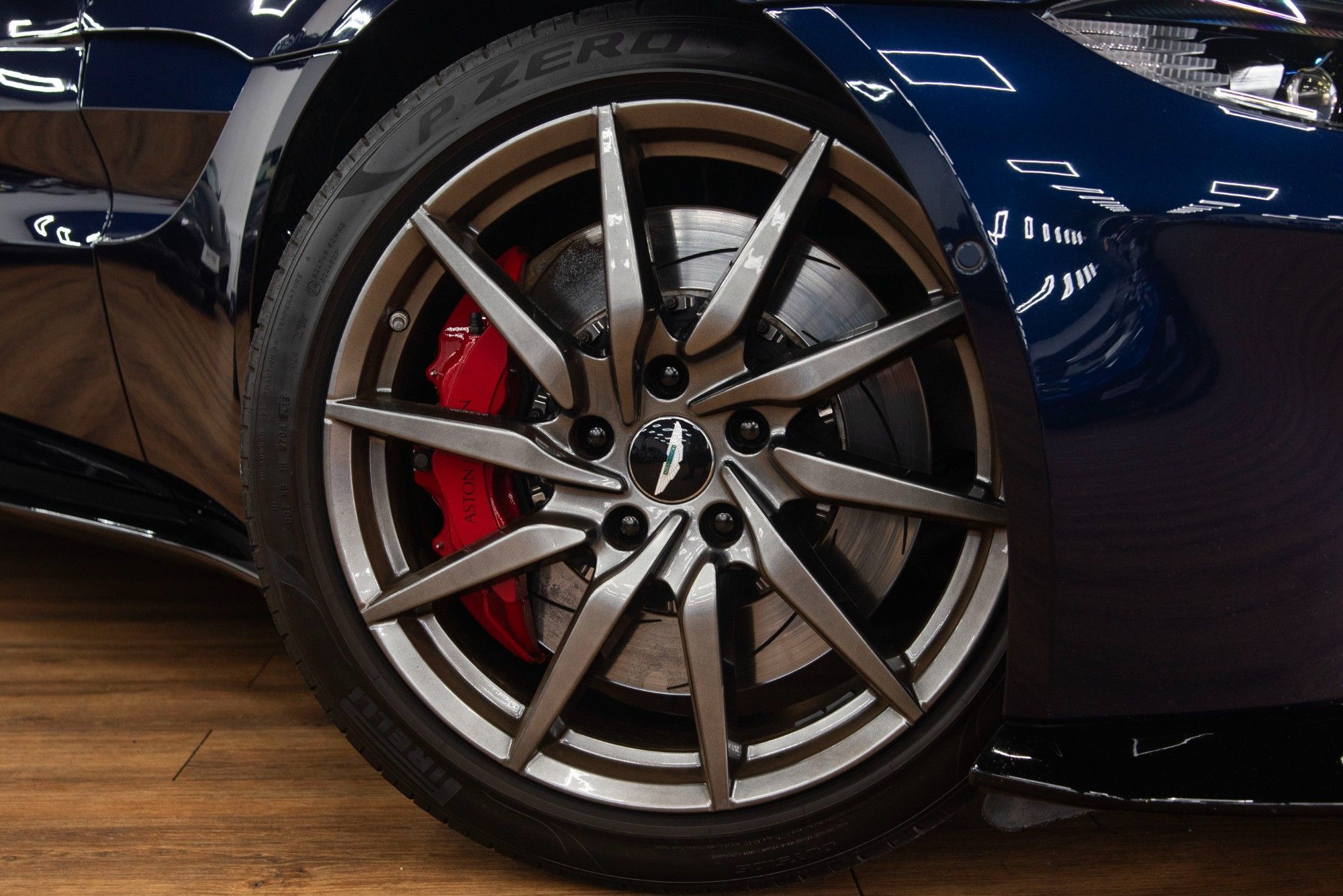 USED 2019 69 ASTON MARTIN VANTAGE 4.0 V8  