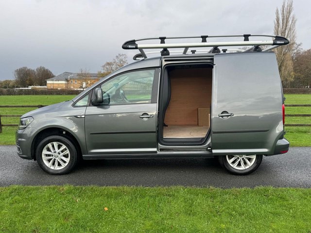 2018 Volkswagen Caddy 2L Highline 5dr - Photo 12
