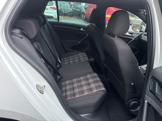 2015 VOLKSWAGEN GOLF 2015 GTI - Photo 10