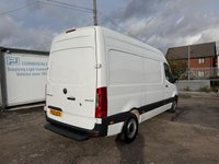 USED 2021 21 MERCEDES-BENZ SPRINTER 2.0 315 CDI PROGRESSIVE MWB G-Tronic RWD L2 H2 150 BHP [EURO 6] 