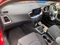 USED 2021 21 KIA CEED 1.0 T-GDi ECO 2 Sportswagon 5dr Petrol Manual Euro 6 (s/s) (118 bhp) Large Sportswagon Boot with Split Folding Rear Seats, Apple CarPlay & Android Auto, Bluetooth Hands-Free & Media Streaming, Rear Parking Sensors.