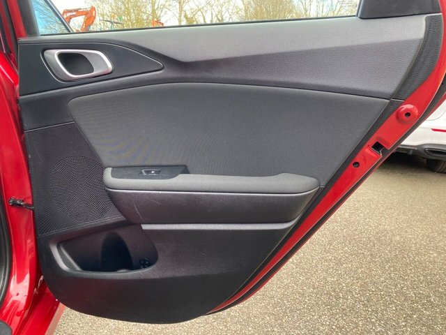 2021 Kia Ceed 1L 2 5dr - Photo 8