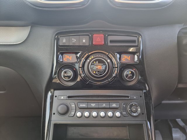 2016 CITROEN C3 PICASSO 1.6 BlueHDi Platinum MPV 5dr Diesel Manual Euro 6 (100 ps) - Photo 12